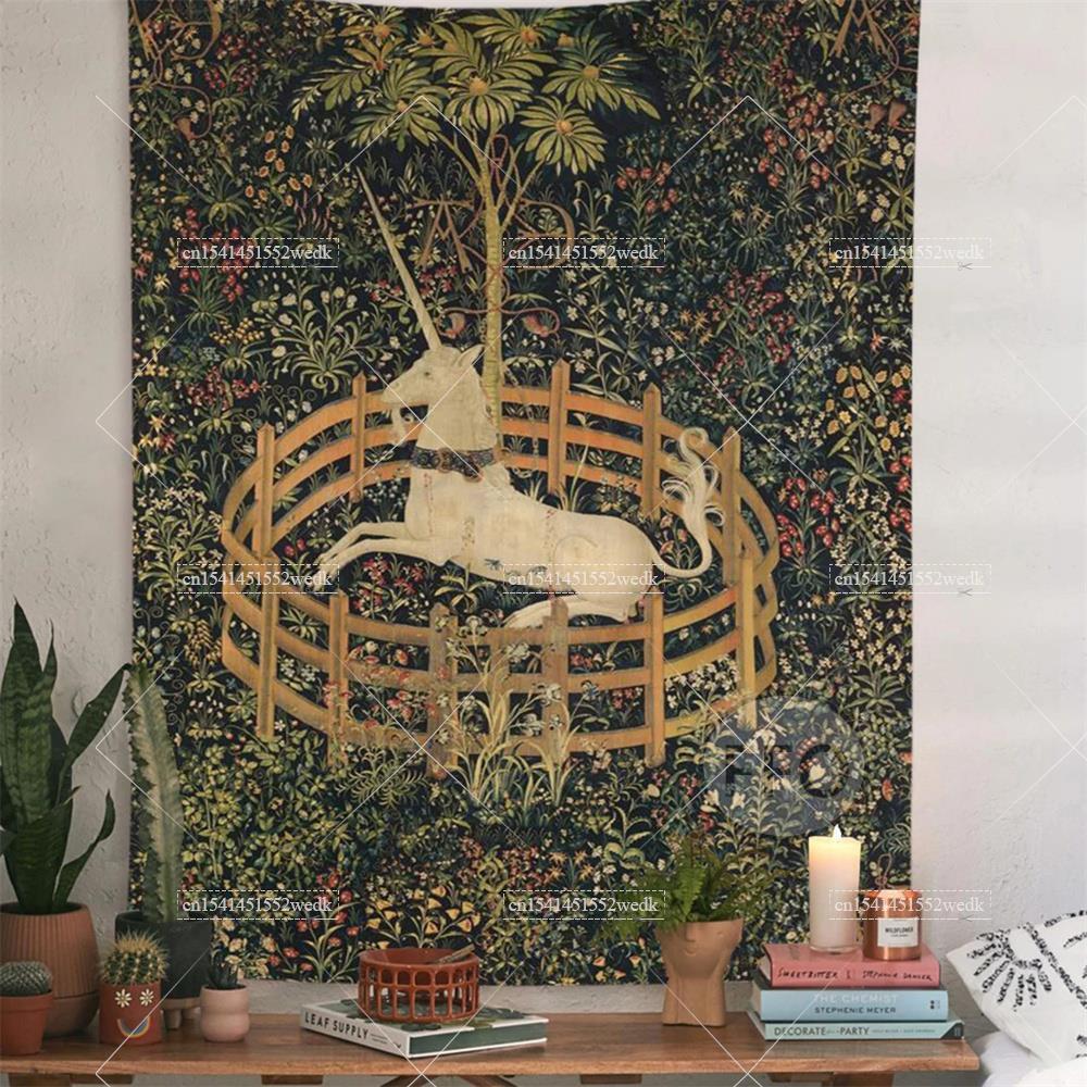 O unicórnio na tapeçaria de pa - Home Office Yoga Room avaliação e preço